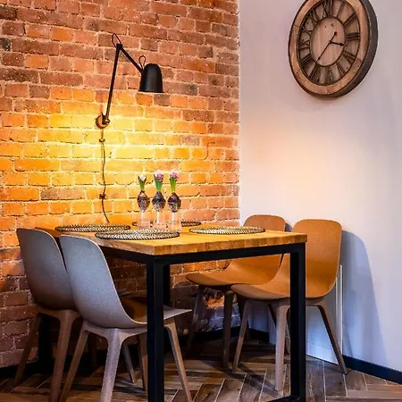 Stacja Huta Apartmán Sklářská Poruba