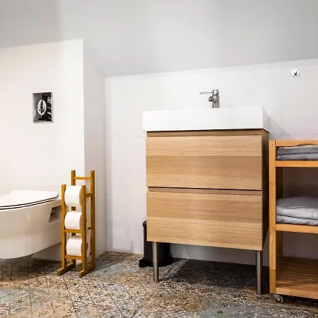 Stacja Huta * Sklářská Poruba