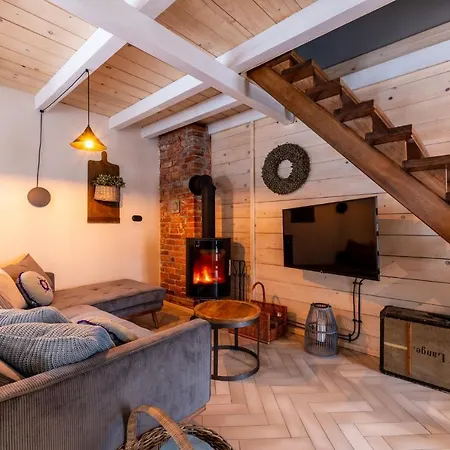 Stacja Huta Apartmán Sklářská Poruba